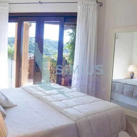 Residenza Immersa Nel Centro Di 빌라시미우스